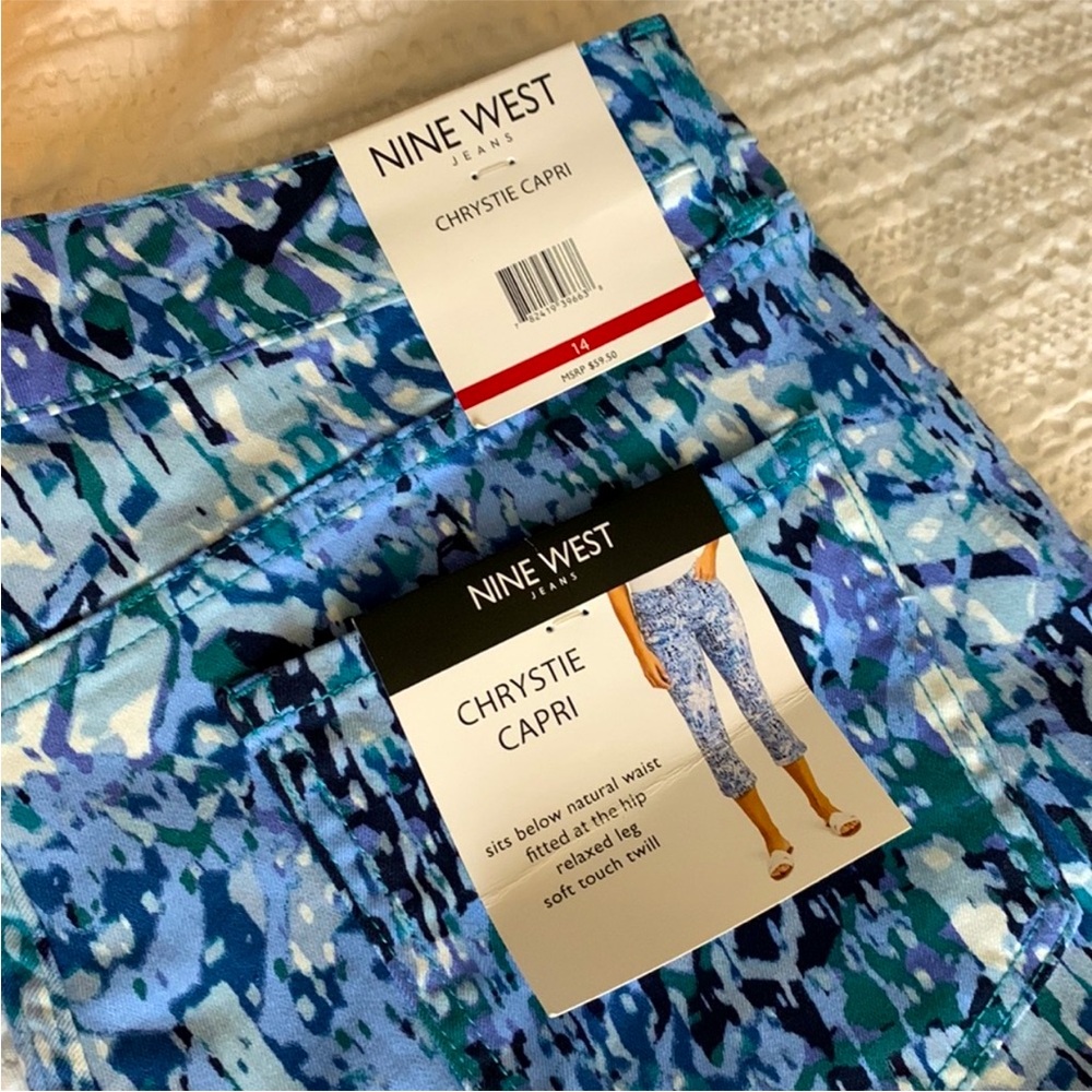 Nine West Christie Capri Super Cute Blue & White Print jeans Sz 14